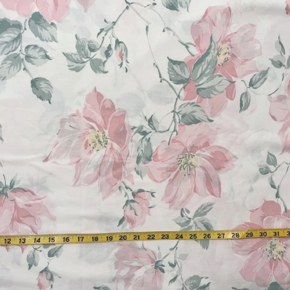 Vintage Queen Flat Sheet JP Stevens Pink Floral‎